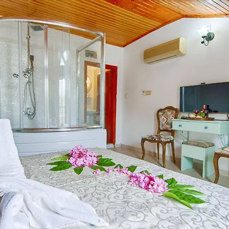 Ruya Otel Ölüdeniz