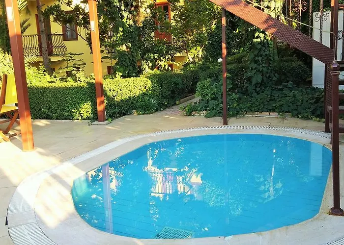 Ruya מלון